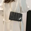 17373703842b7c9bc0a697ce287ddeb54c00ec4b7d Korean Style Personalized Cracked Texture Edged Distressed Fashion Casual Handbag, 2026 New Arrival Fashionable Ins Simplicity Crossbody Square Bag For Women